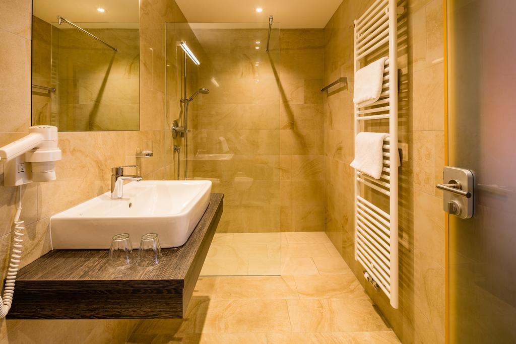 Hotel Traube 브레싸노네 객실 사진