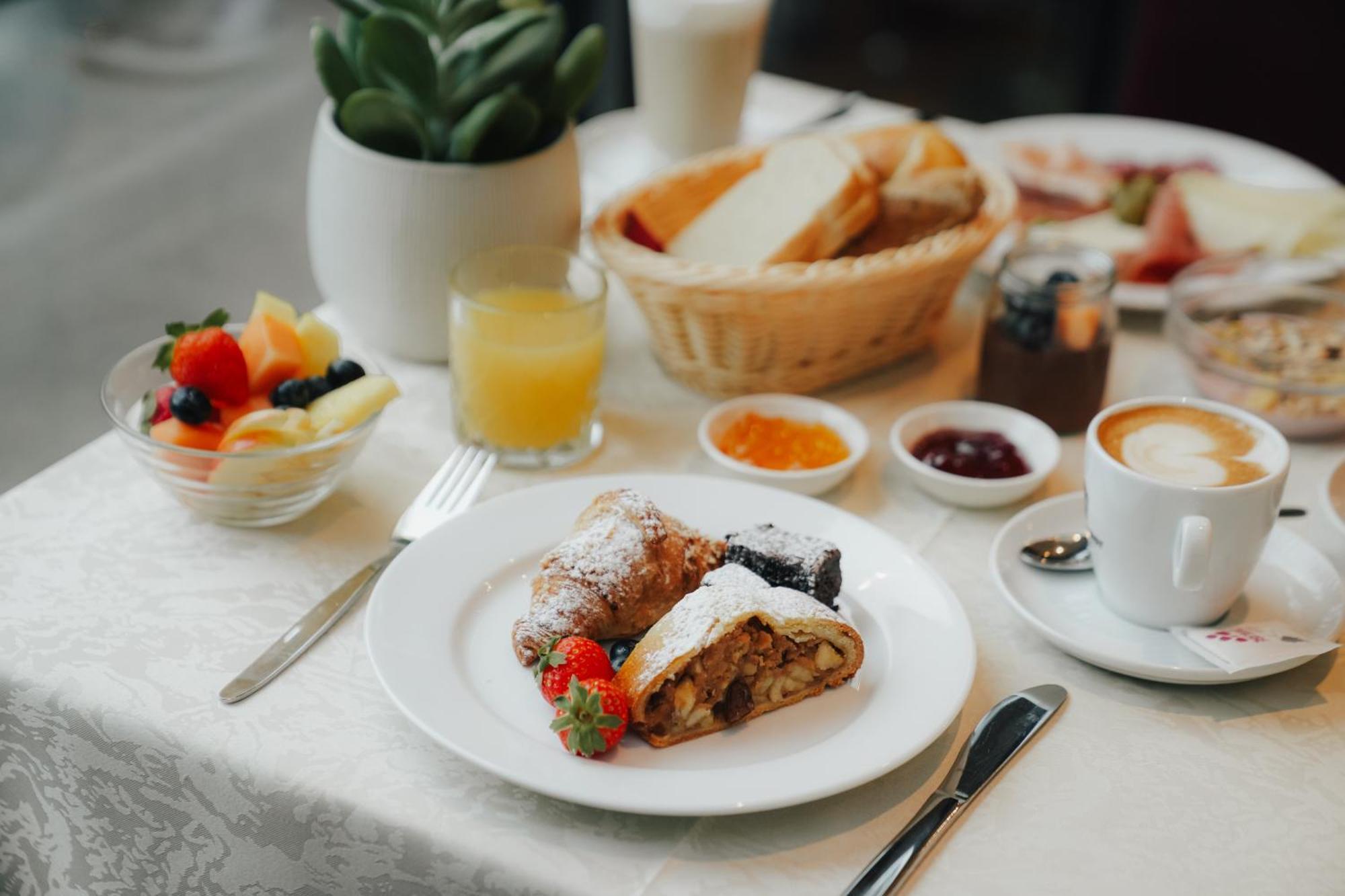 Hotel Traube 브레싸노네 외부 사진