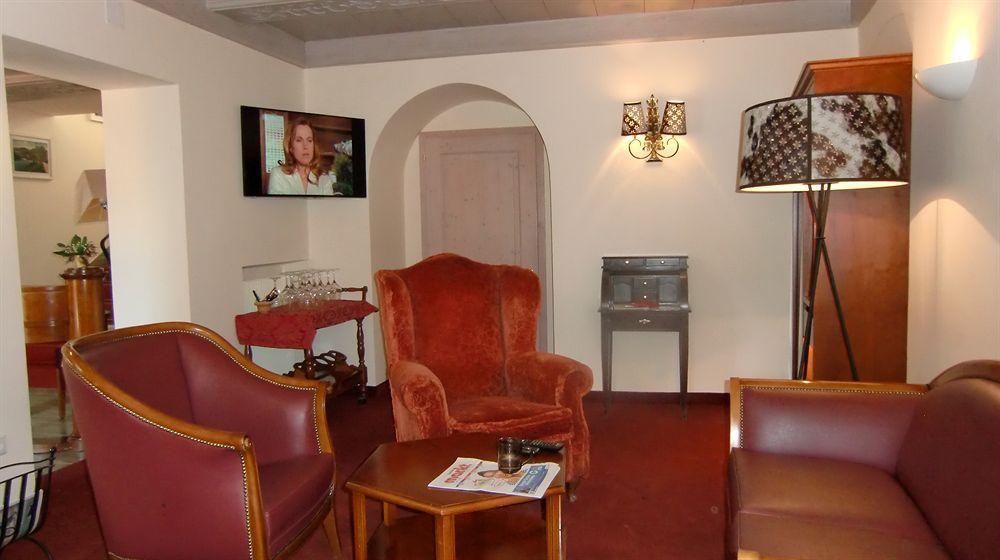 Hotel Traube 브레싸노네 외부 사진